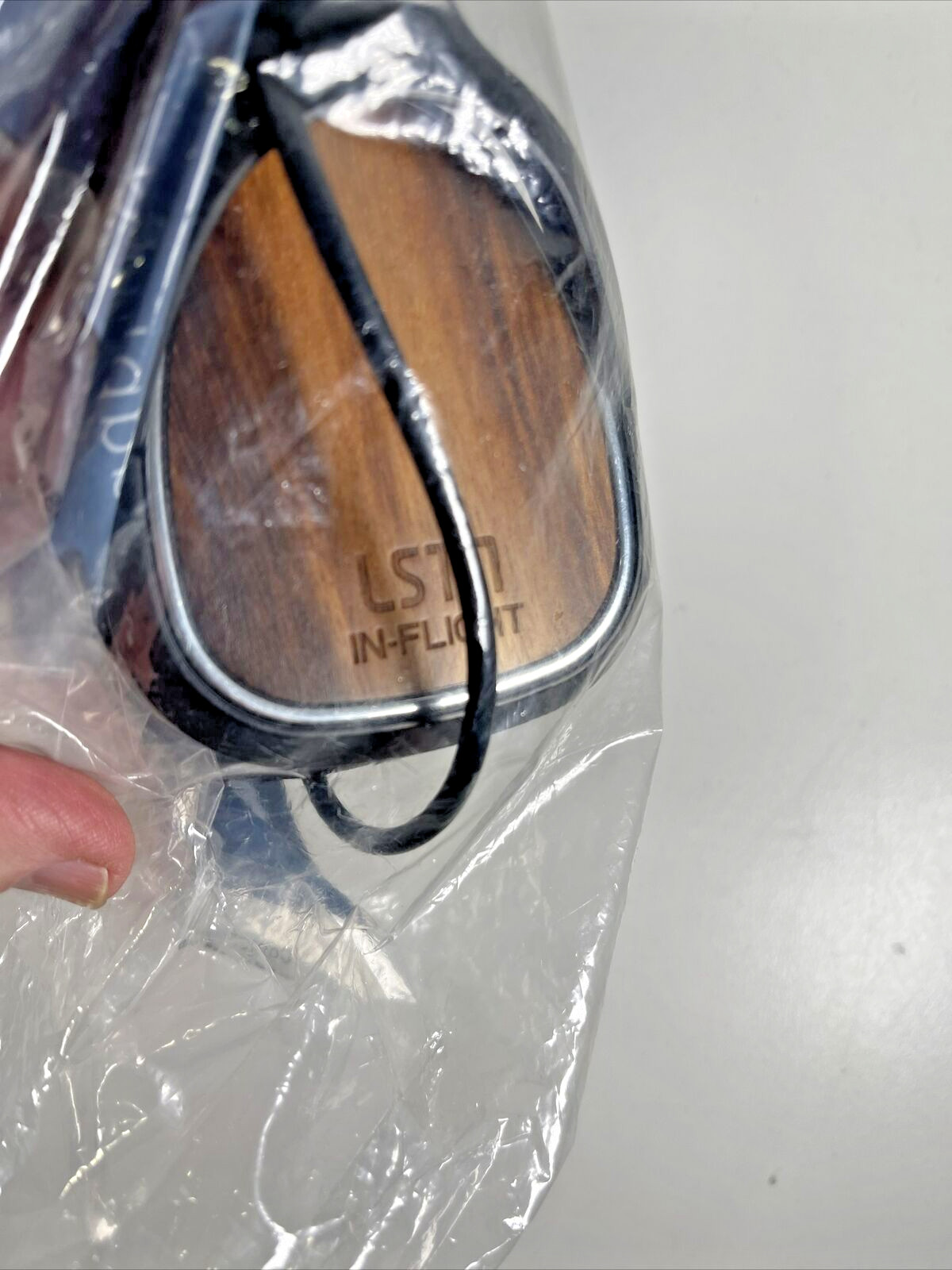 NEW LSTN SOUND CO In Flight Wood Grain Noise Canceling Headphones Delta Airlines