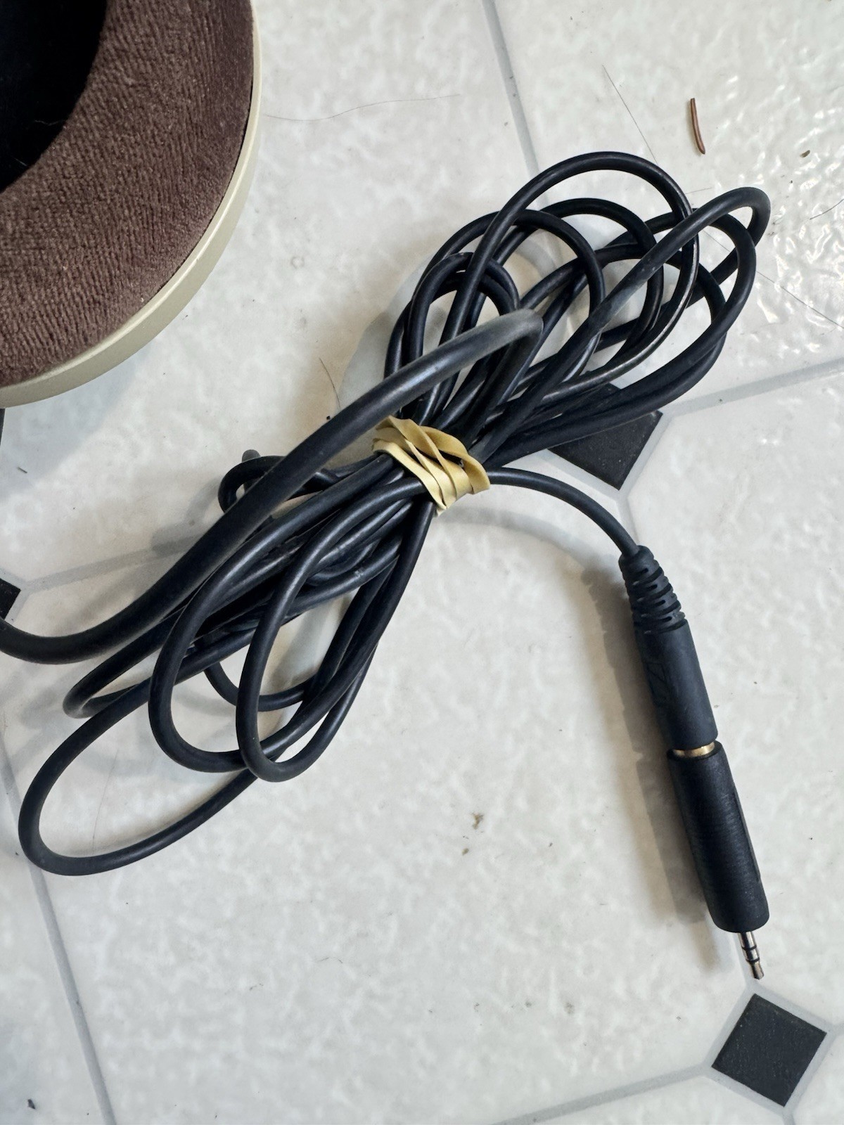 Sennheiser HD 598 Over-Ear Headphones – Brown, Cable Included