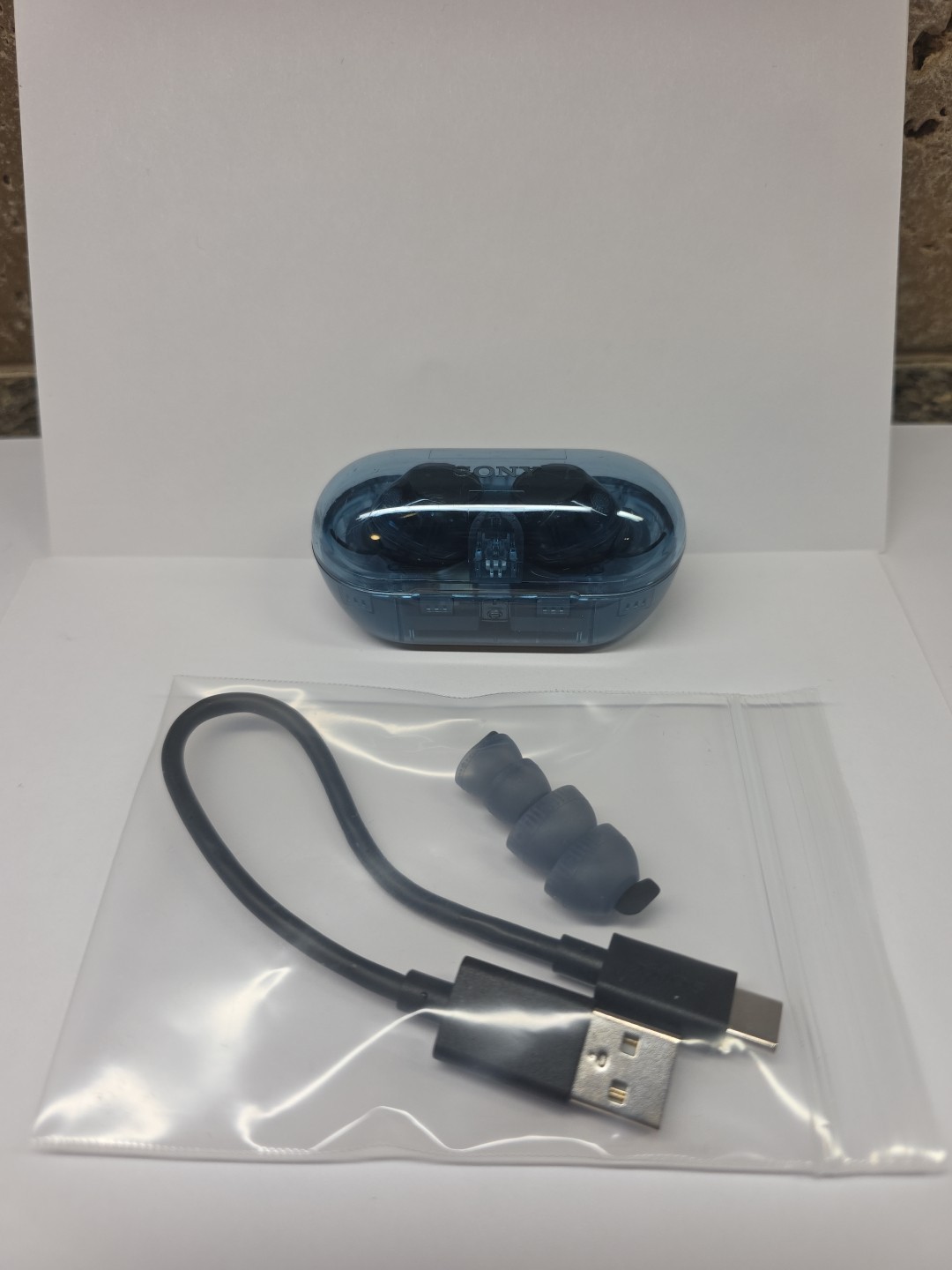 Sony Truly Wireless Noise-Canceling Earbuds Glass Blue WF-C710N/L