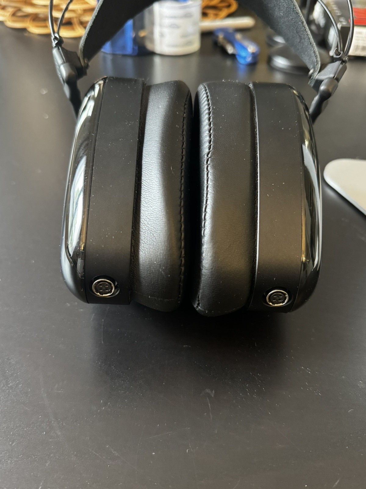 Dan Clark Audio AEON 2 Noire Planar Closed Back Portable Audiophile Headphones