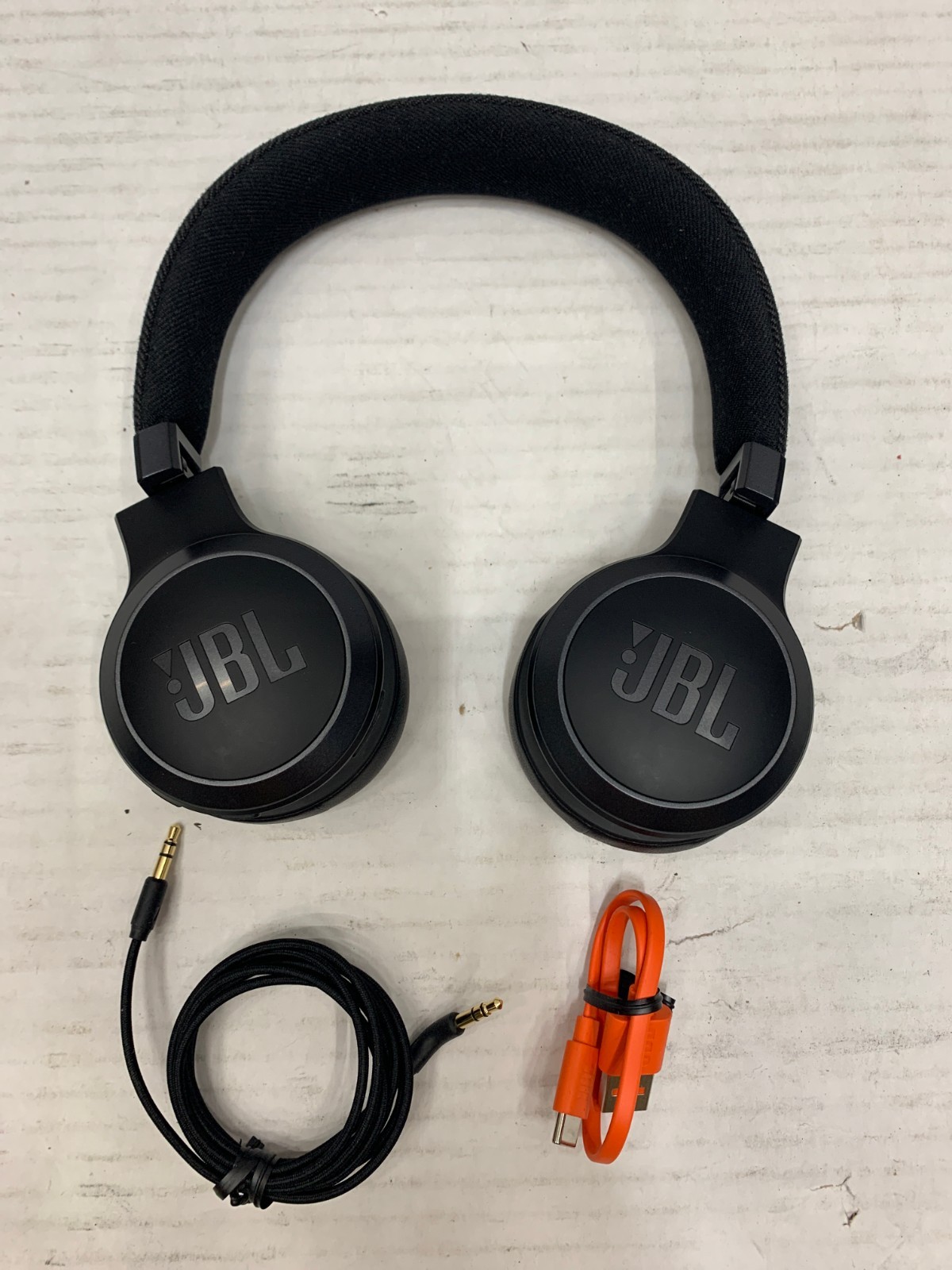 JBL Live 675NC Wireless On-Ear Headphones Adaptive Noise Cancelling by Harman