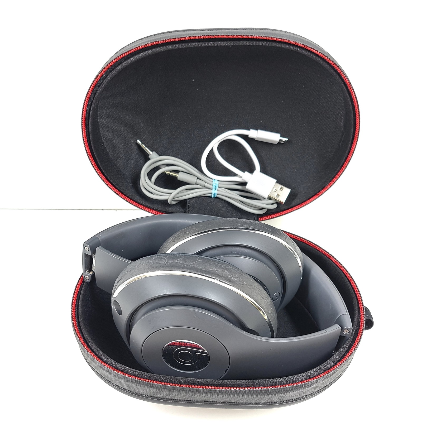 Beats Studio Alexander Wang 2nd Edition Wireless Headphones – Grade A Dove Gray