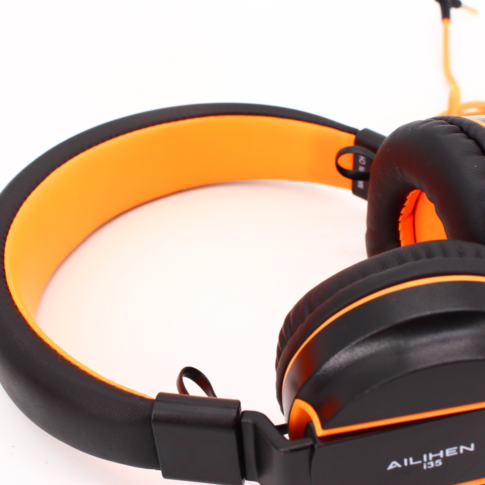 AILIHEN I35 Kids Headphones Wired On Ear 93dB Safe Volume School Black