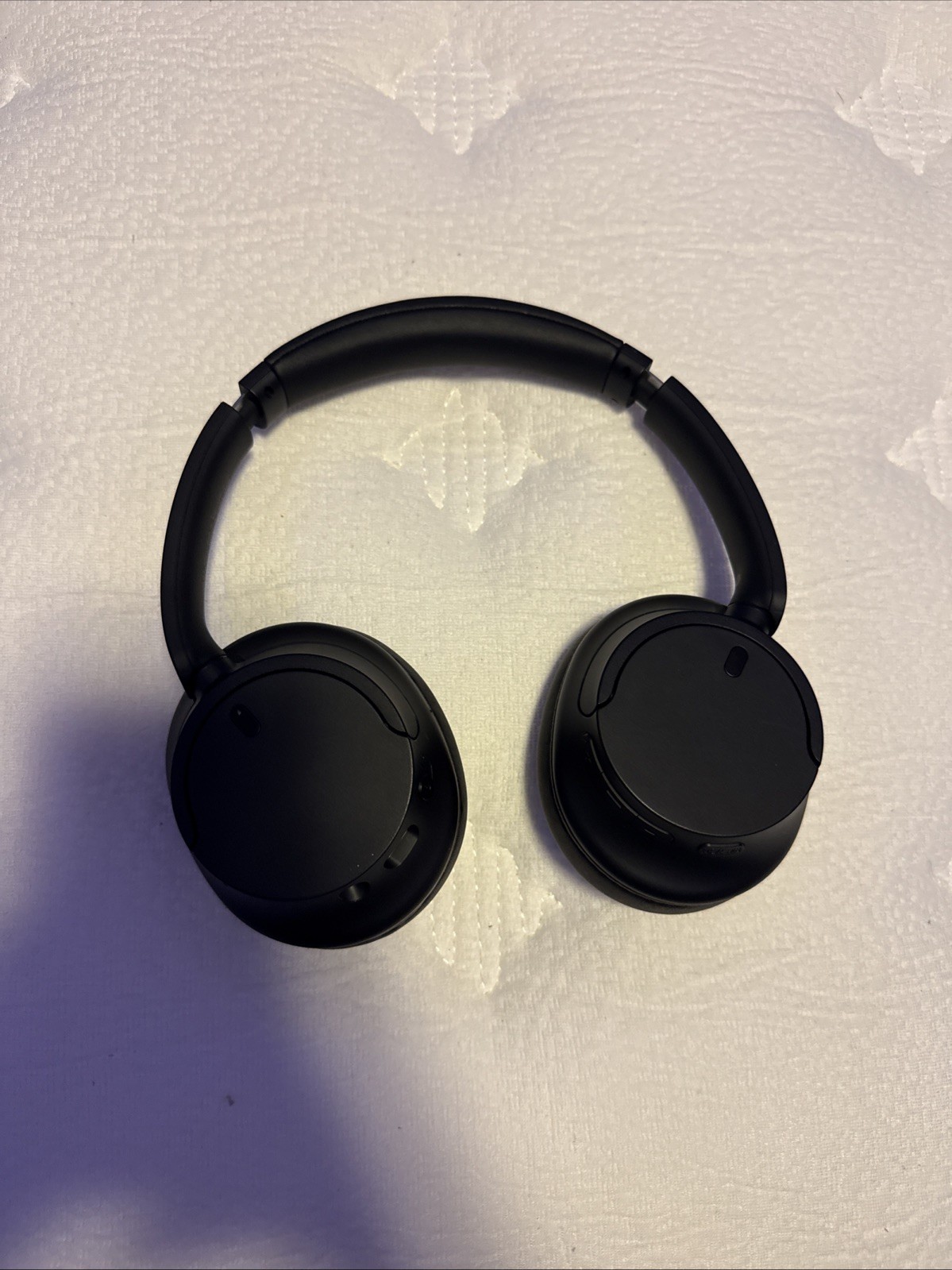 Sony WH-CH720N Black Bluetooth Wireless Over-Ear Noise-Canceling Headphones