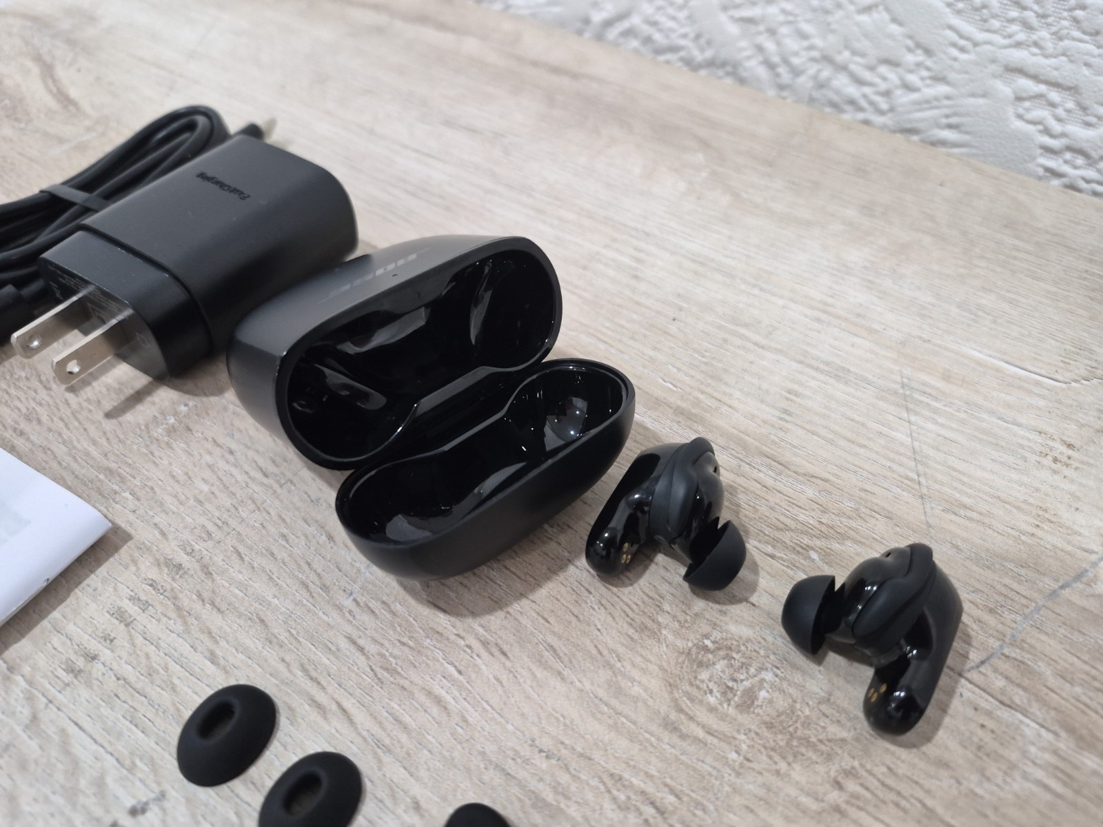 Bose QuietComfort Ultra Wireless Noise Cancelling Earbuds – Black