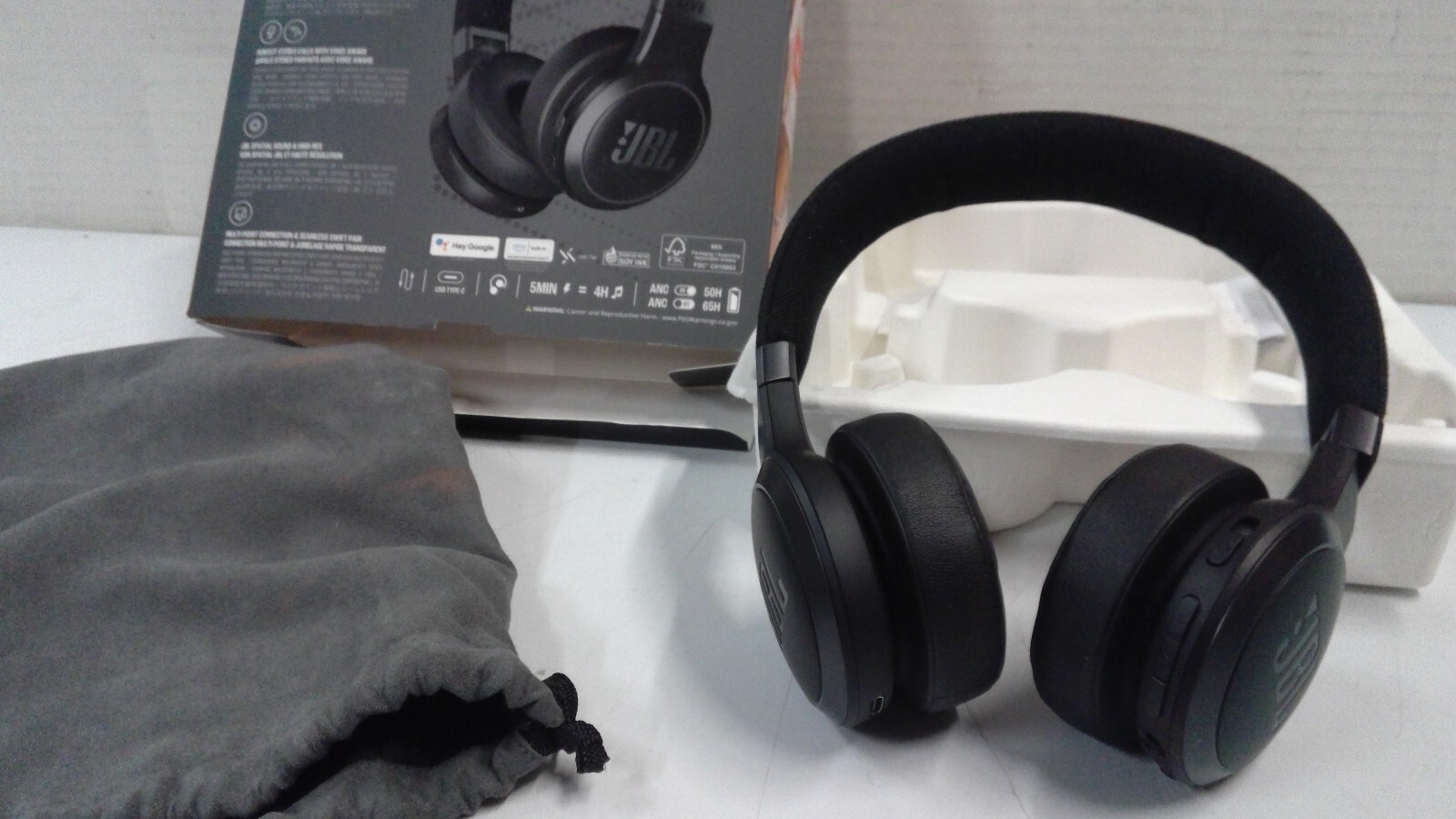 JBL Harman Adaptive Noise Canceling Live 675nc Headphones