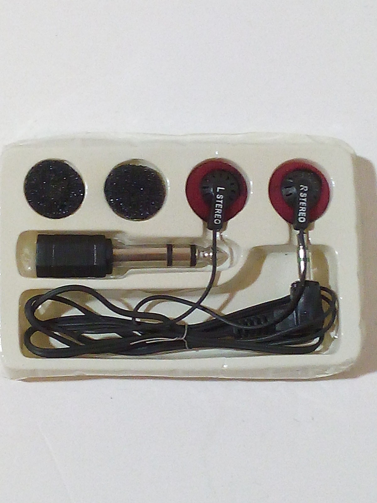 set of 32-Ohm Stereo Earbuds – Model HD-11A – 3.5mm Plug
