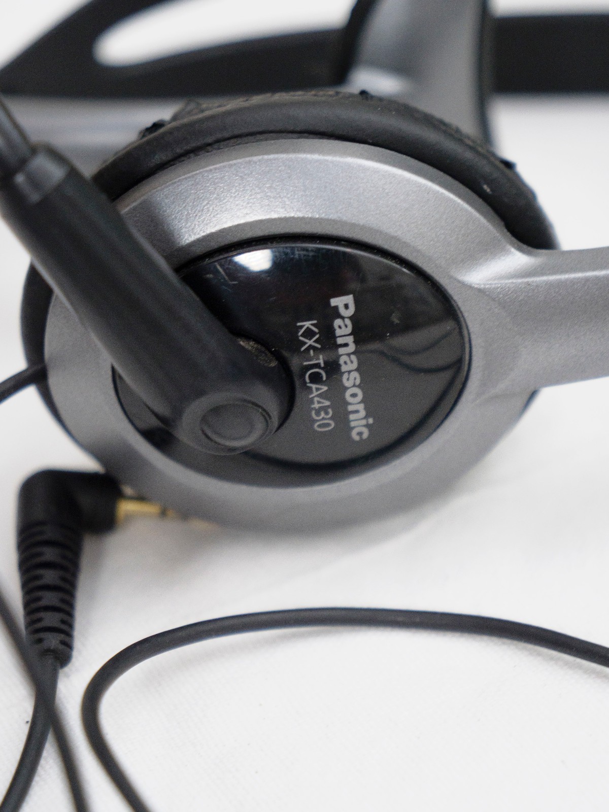 Headset Lot Plantronics , Retcvis, Panasonic kx-tca430, Wantek, Behringer