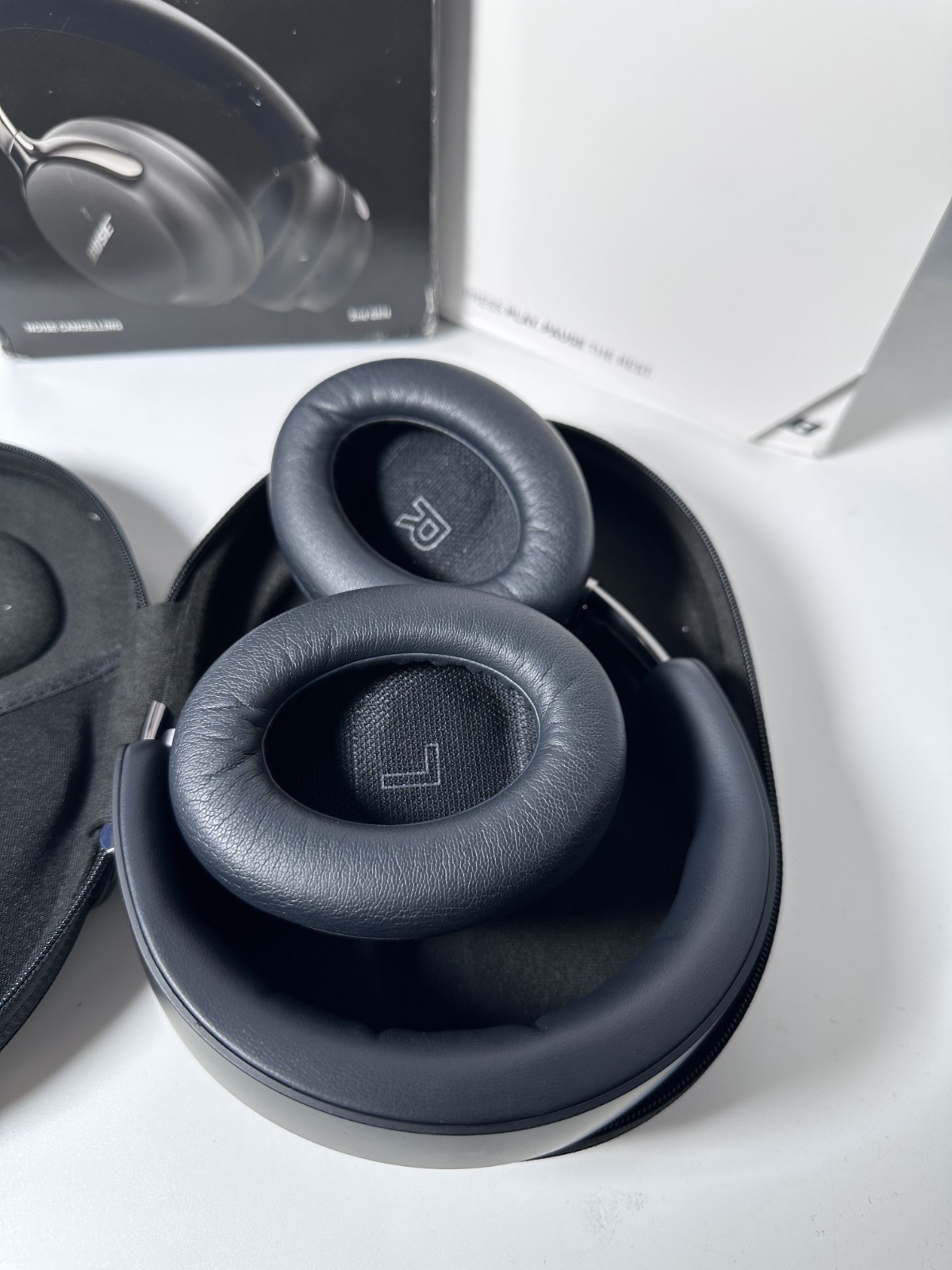 Bose QuietComfort Ultra Headphones (2nd Gen)- Black