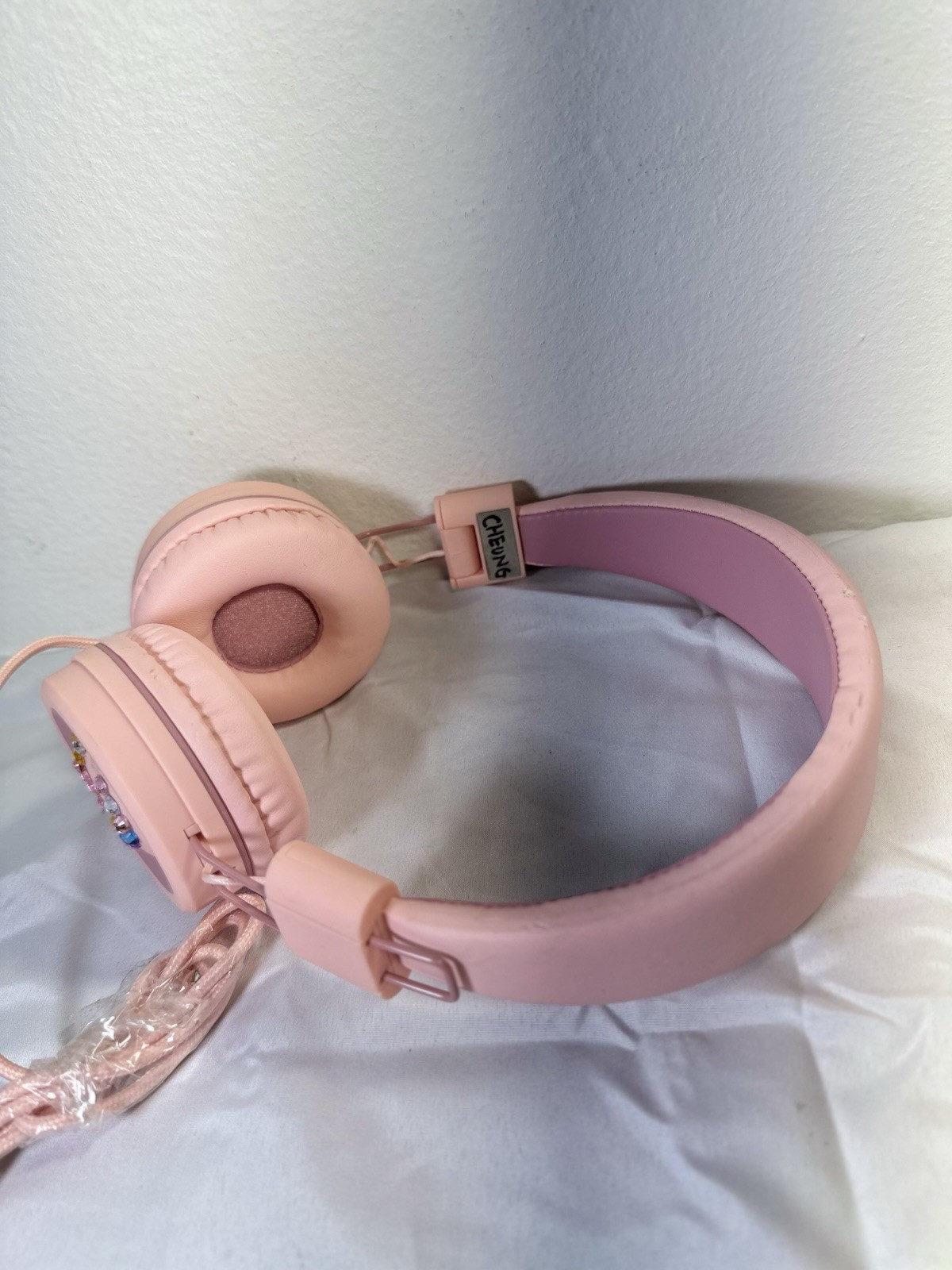 Pink Kids Wired Headphones Rhinestone Decor 3.5mm Audio Jack