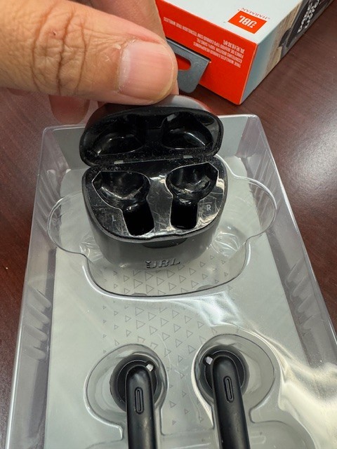 JBL Tune 225TWS Black True Wireless Bluetooth Earbuds JBLT225TWS(A)