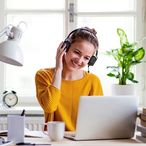 Maxell HPBMT1 USB-C Full Cup Wired Headphone with Boom MIC Black [New Headphone]