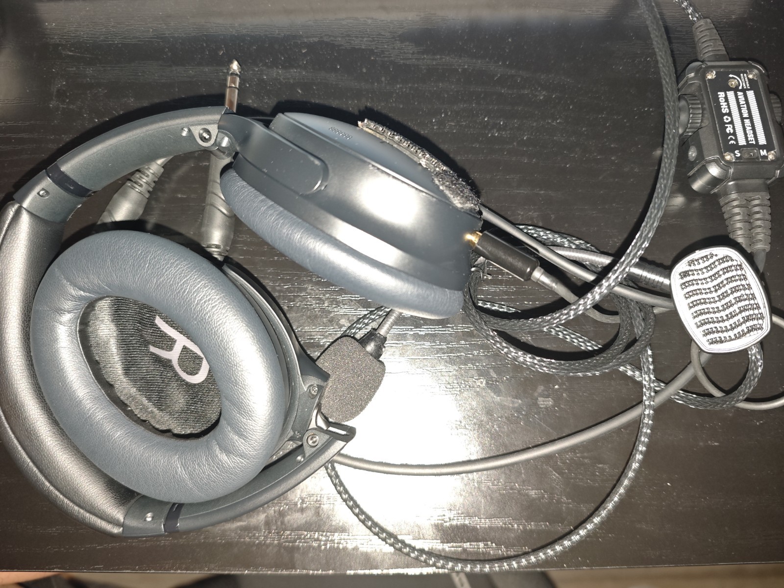cheaper Aviation headphones plan.total 600 dollars get the equal A30 headphones