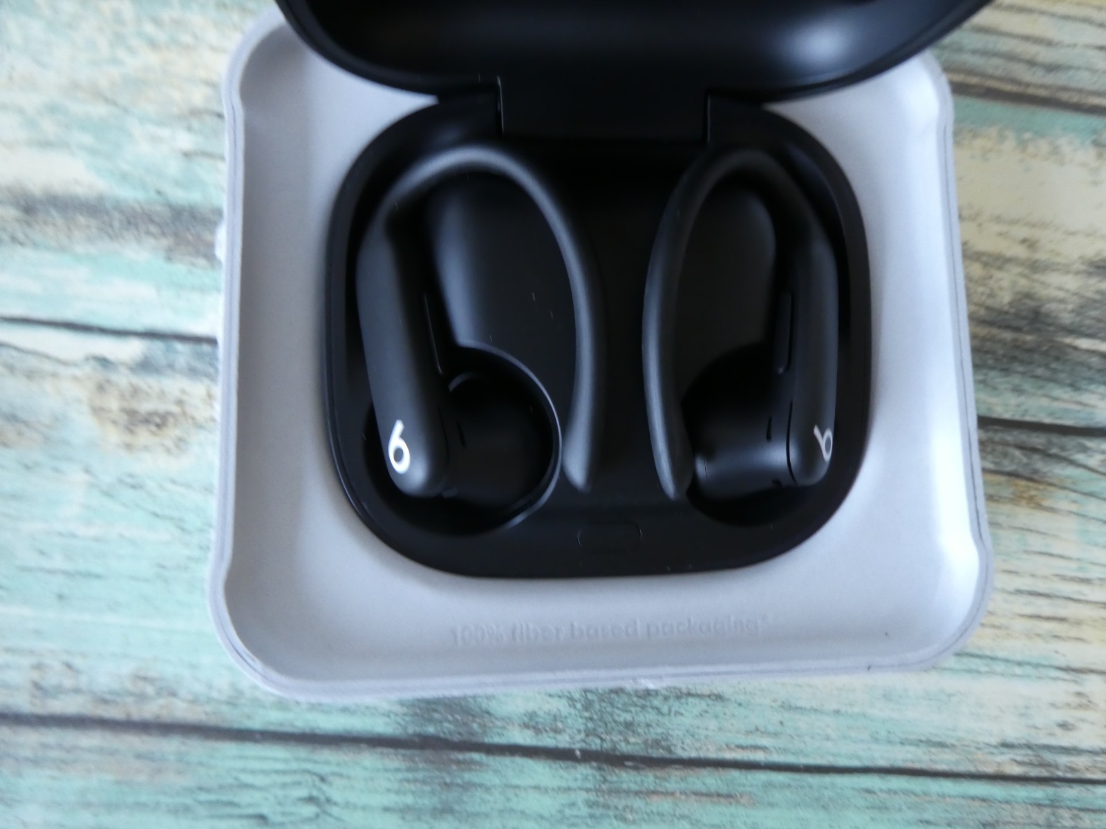 Beats Powerbeats Pro 2 Wireless Bluetooth Earbuds Jet Black – Noise Cancelling