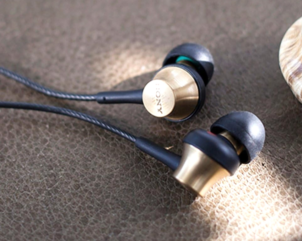 Sony MDR-EX650AP Closed Dynamic In-Ear Headphones Mic Brass Earbud Brown F/S