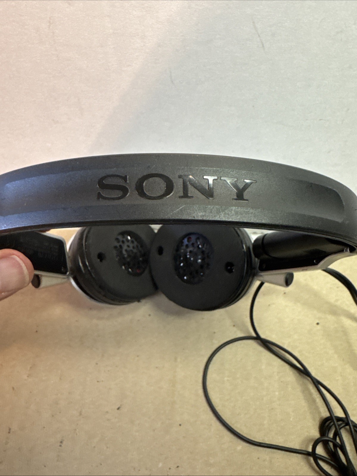 Sony MDR-NC6 Active Noise Cancelling Headphones Over-Ear : Needs New Ear Pads