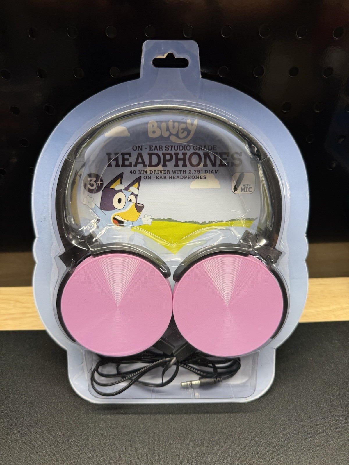Bluey Kids On Ear Studio Grade Headphones Plug In 3.5mm Jack New In Box