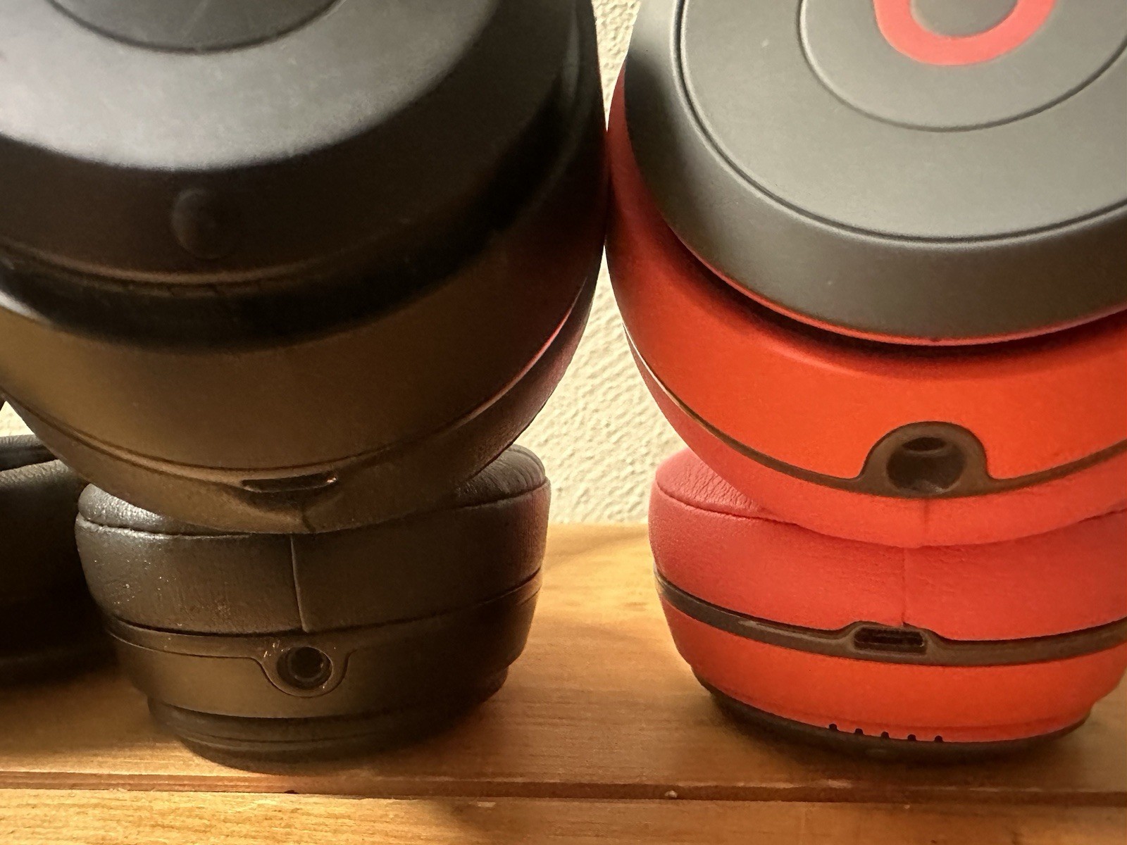 Lot Of 4 Beats Headphones Por Parts Or Not Working