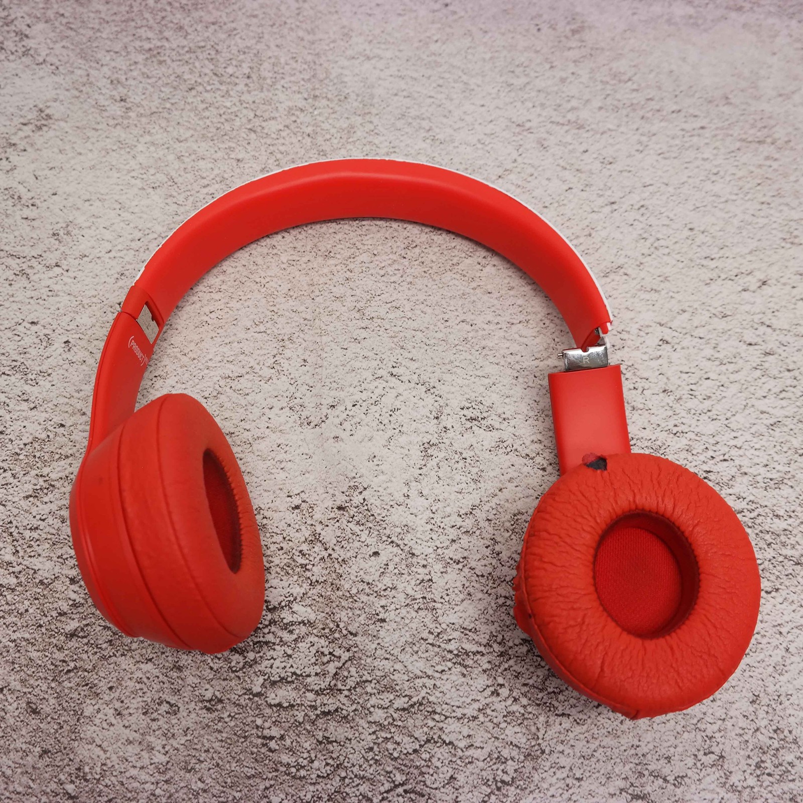 Beats Solo3 Wireless On-Ear Headphones Red (MX472LL/A) BROKEN