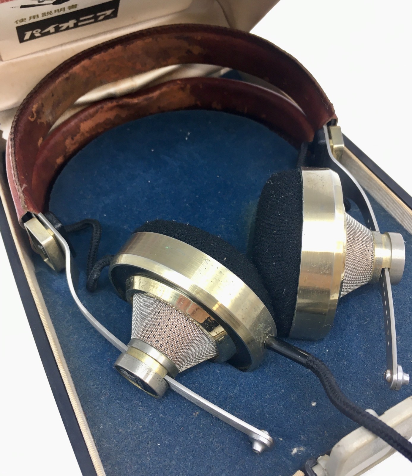 Pioneer SE-L40 Vintage Stereo Headphones Brass & Leather Tested With Case