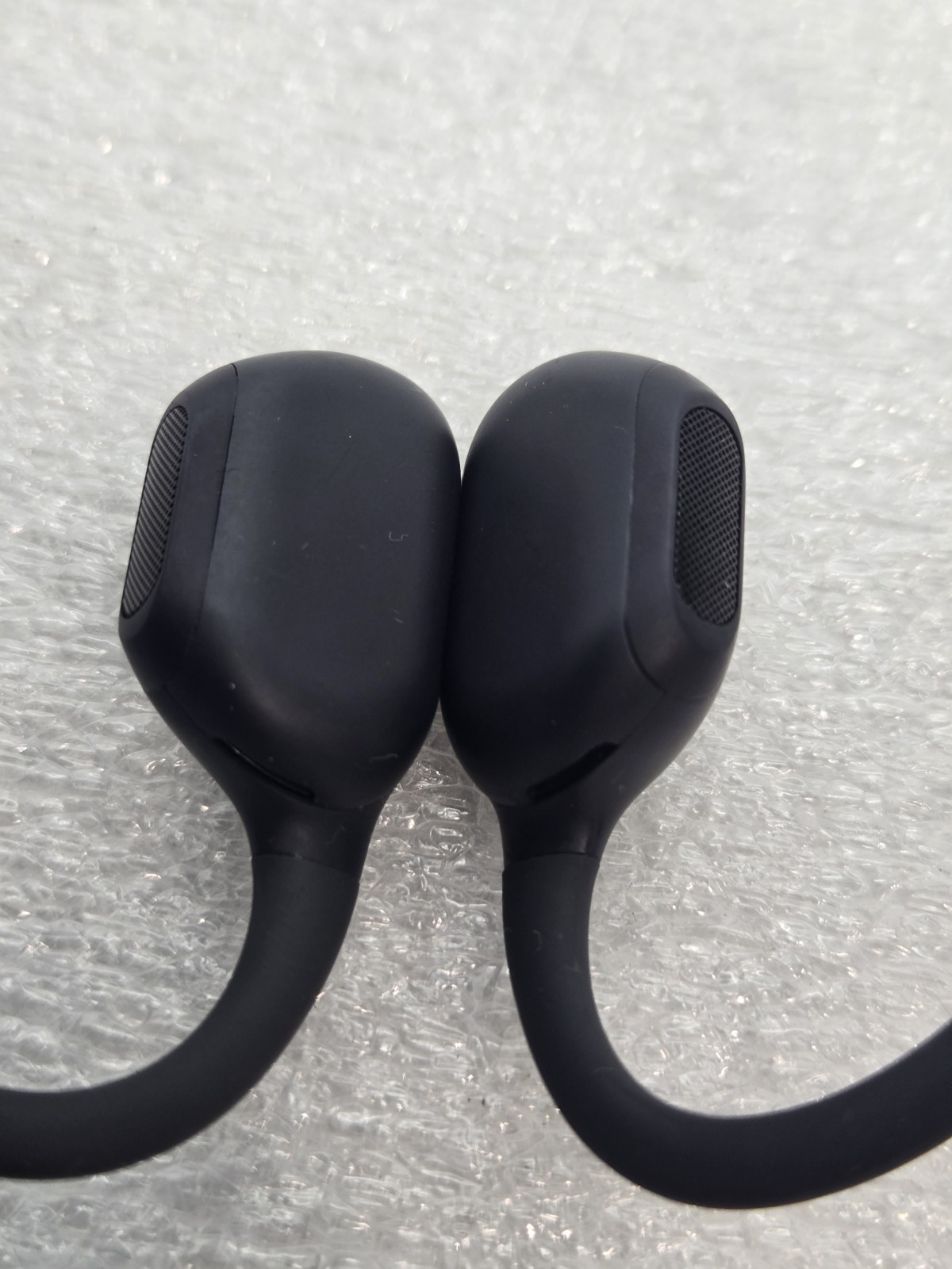 Shokz OpenRun Pro S810 Bone Conduction Open Ear Headphones FAST FREE SHIPPING a
