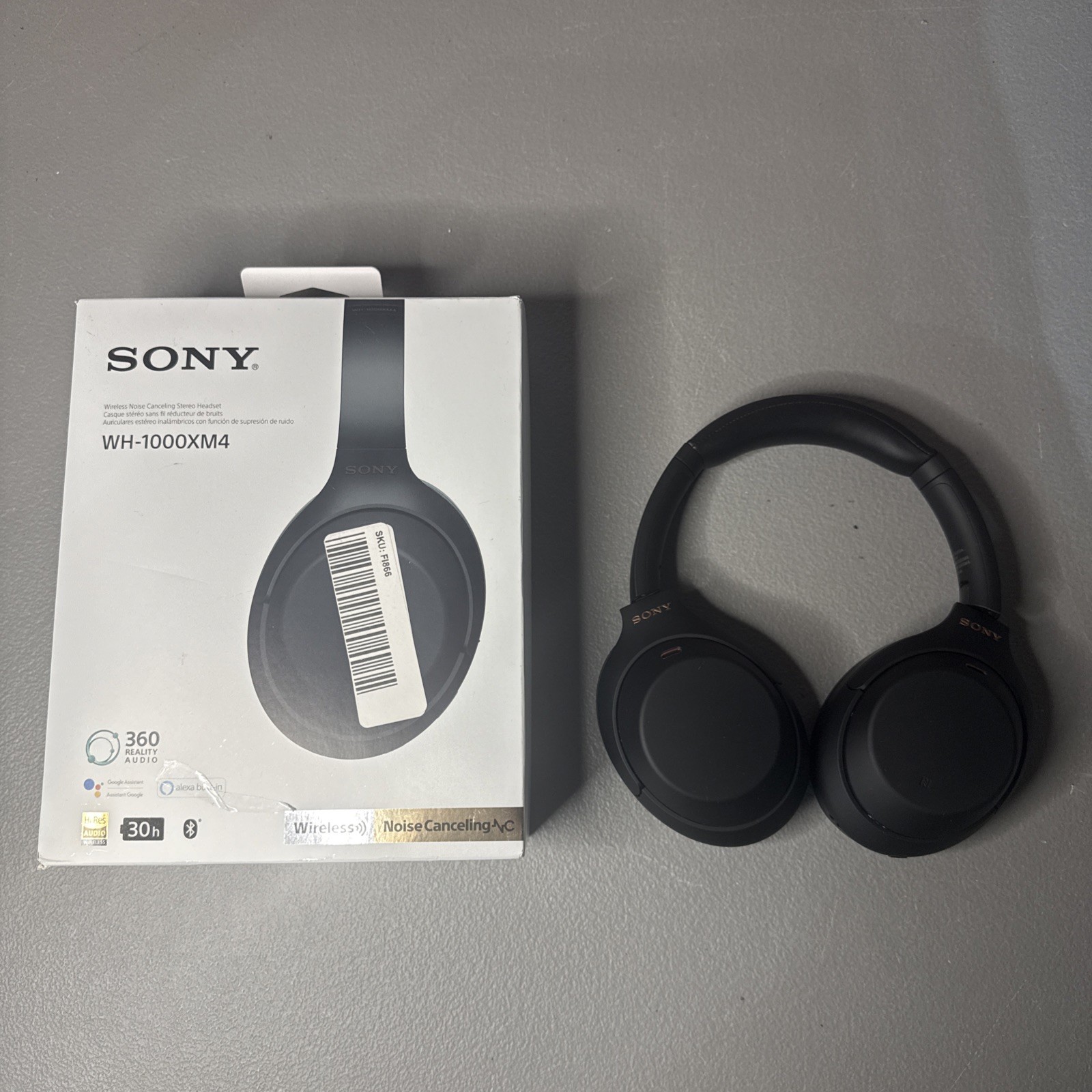 Sony WH-1000XM4 Black Headphones Does Not Charge For Parts AS-IS