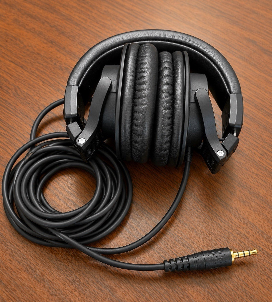 Audio-Technica ATH-M30x Black Over-Ear Studio Monitor Headphones 3m 3.5mm