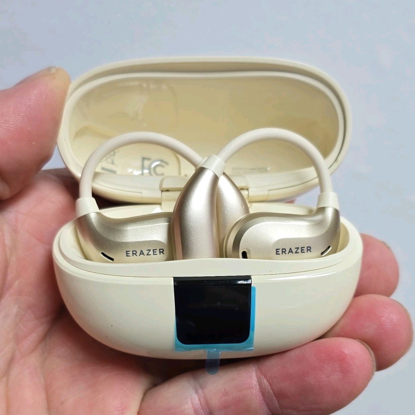 ERAZER XT66PRO Wireless Bluetooth Ear-hook Earbuds Gold White Voice Translator