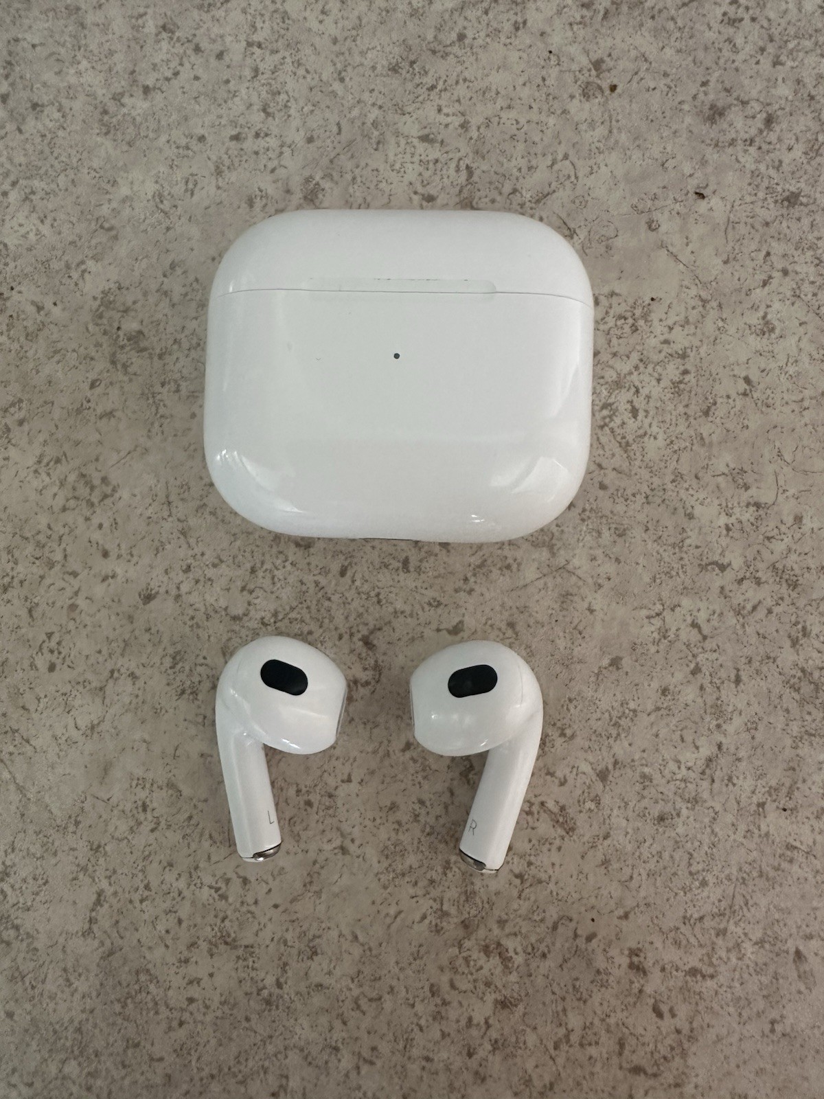 Apple AirPods 2, 3, and 4 Bluetooth In-Ear Earbuds w/ Charging Case, White