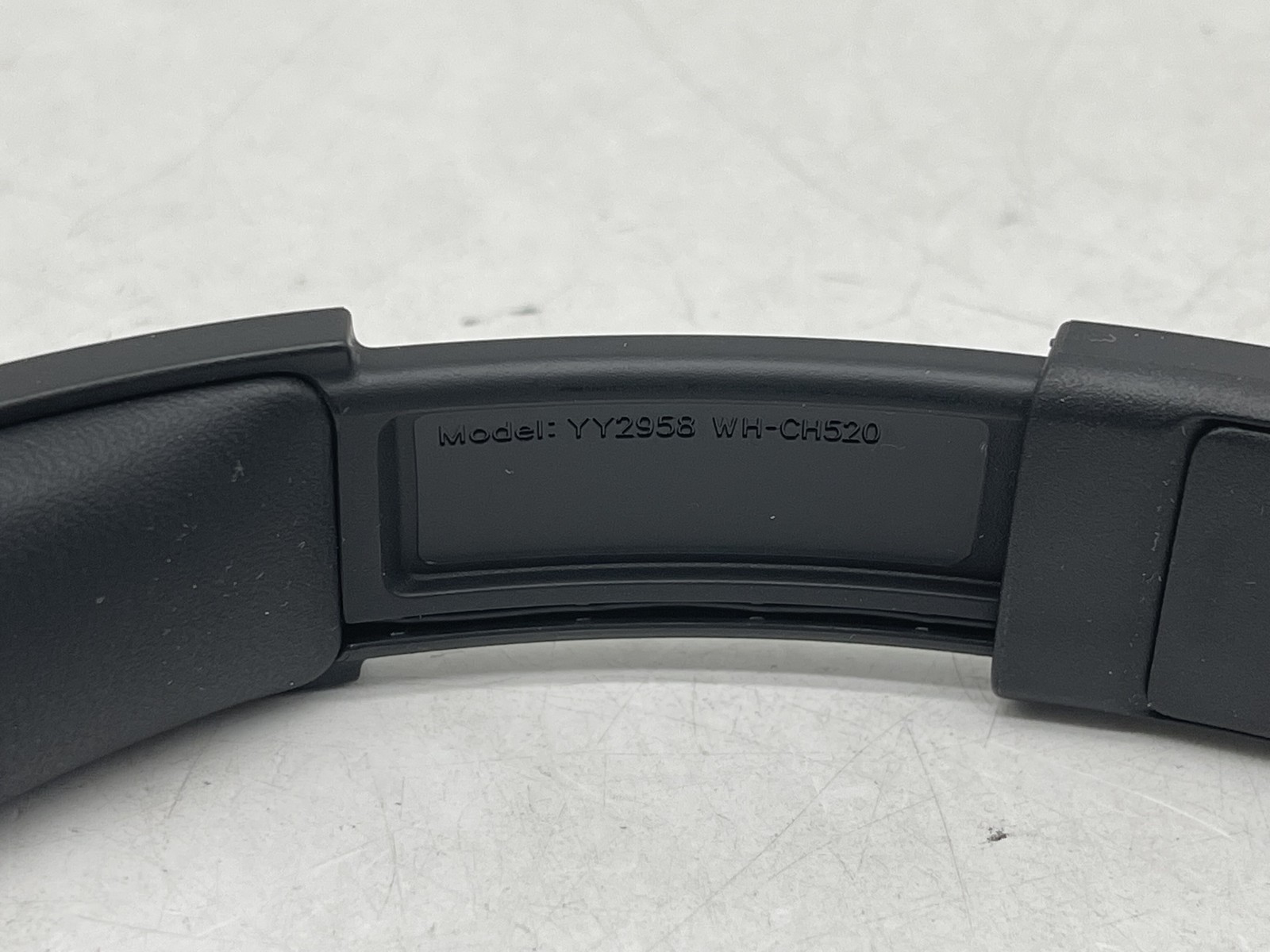 Sony YY2958 WH-CH520 Black Wireless Over the Ear Headphones FREE S/H