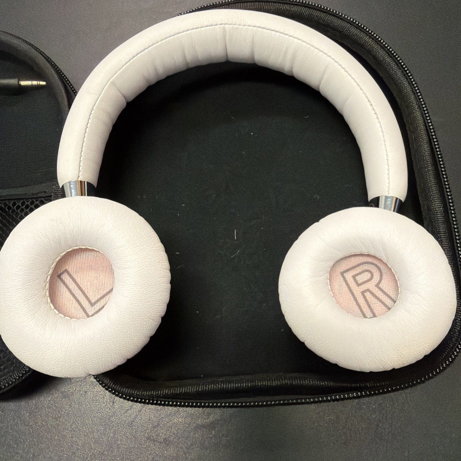 Puro BT2200 Bluetooth Headphones Purple Tested Working w/ Case & Cable