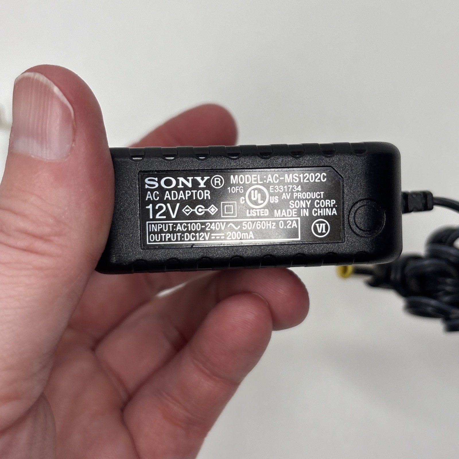 Sony WHRF400R Wireless Home Theater Headphones w/ Transmitter Charger Tested