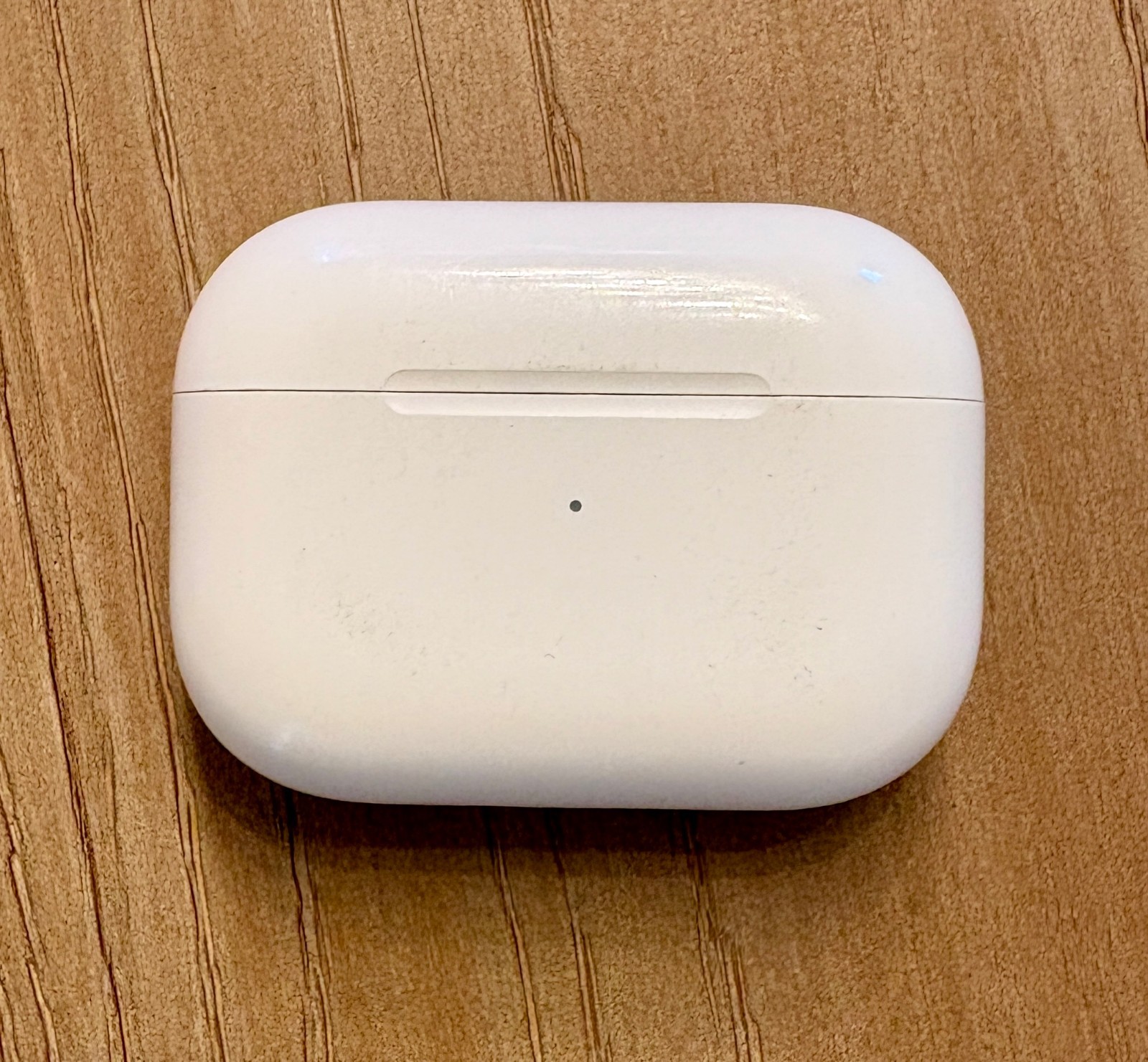 Apple AirPods Pro 1st Gen MagSafe Charging Case A2190 Genuine Replacement