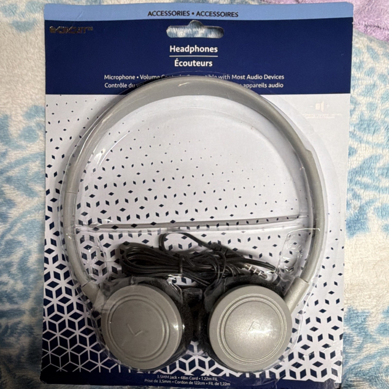 E-Circuit Stereo Headphones Gray Microphone Volume Control 3.5mm Jack 1.22m Cord