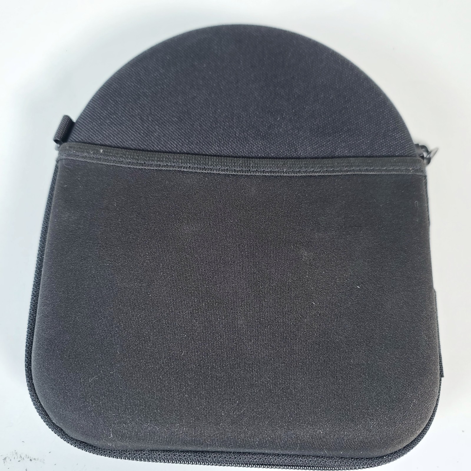 Bose QuietComfort 2 Acoustic Noise Cancelling Wired Headphone w/ Protective Case