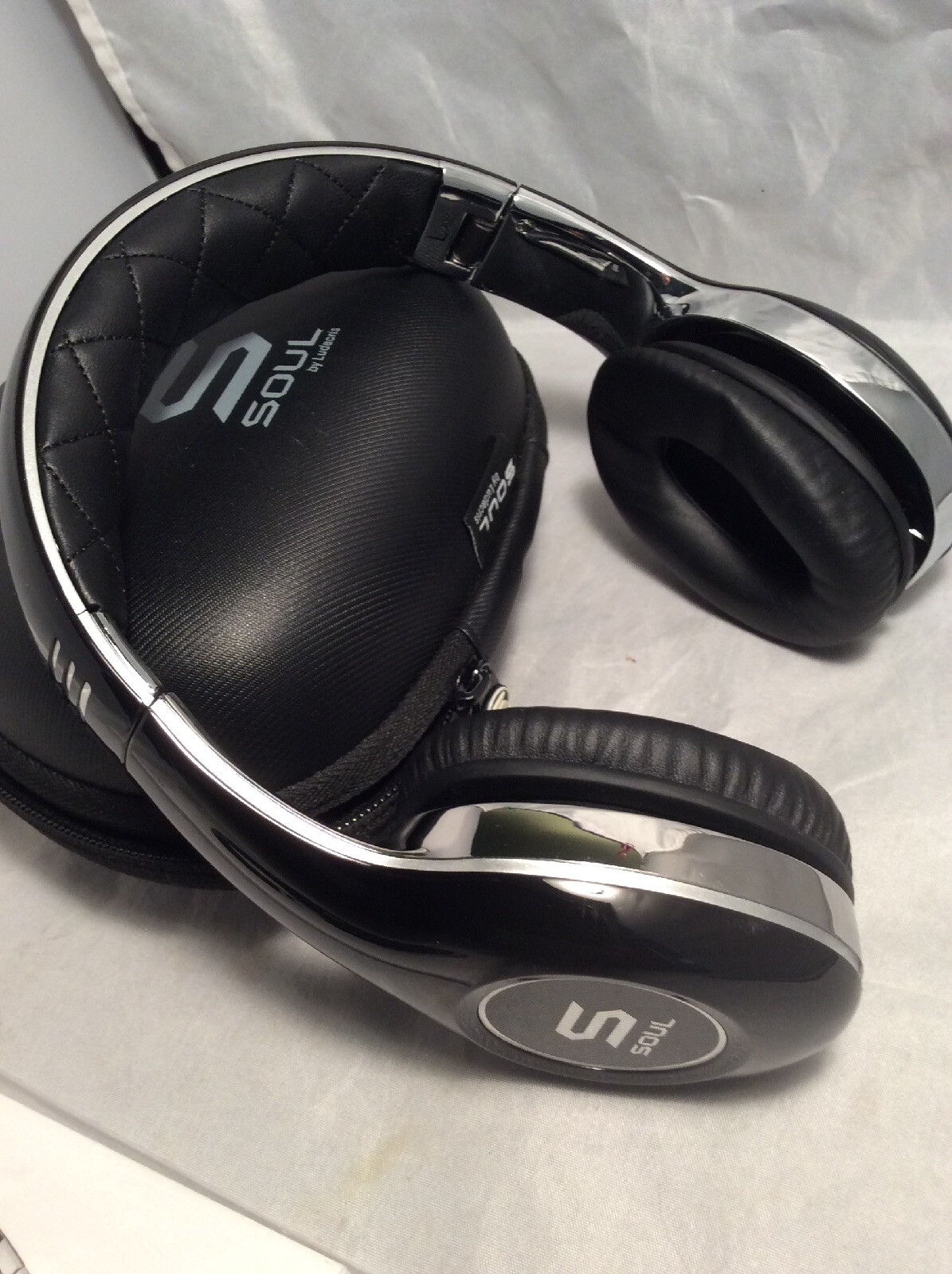 Soul SL150 Headphones By Ludacris Over Ear SL150