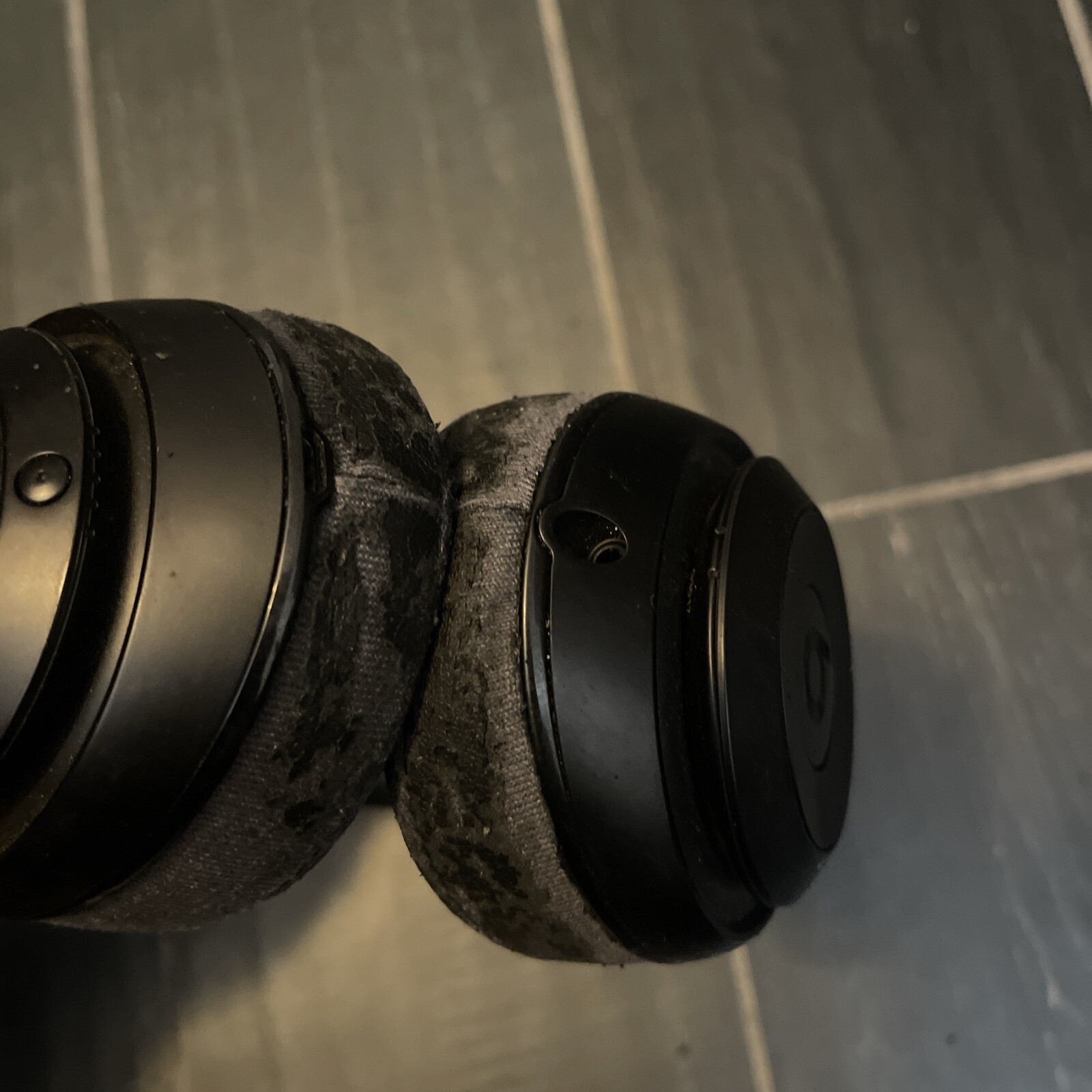 Beats by Dr. Dre Studio 2.0 Wireless Over the Ear Headphones No Power