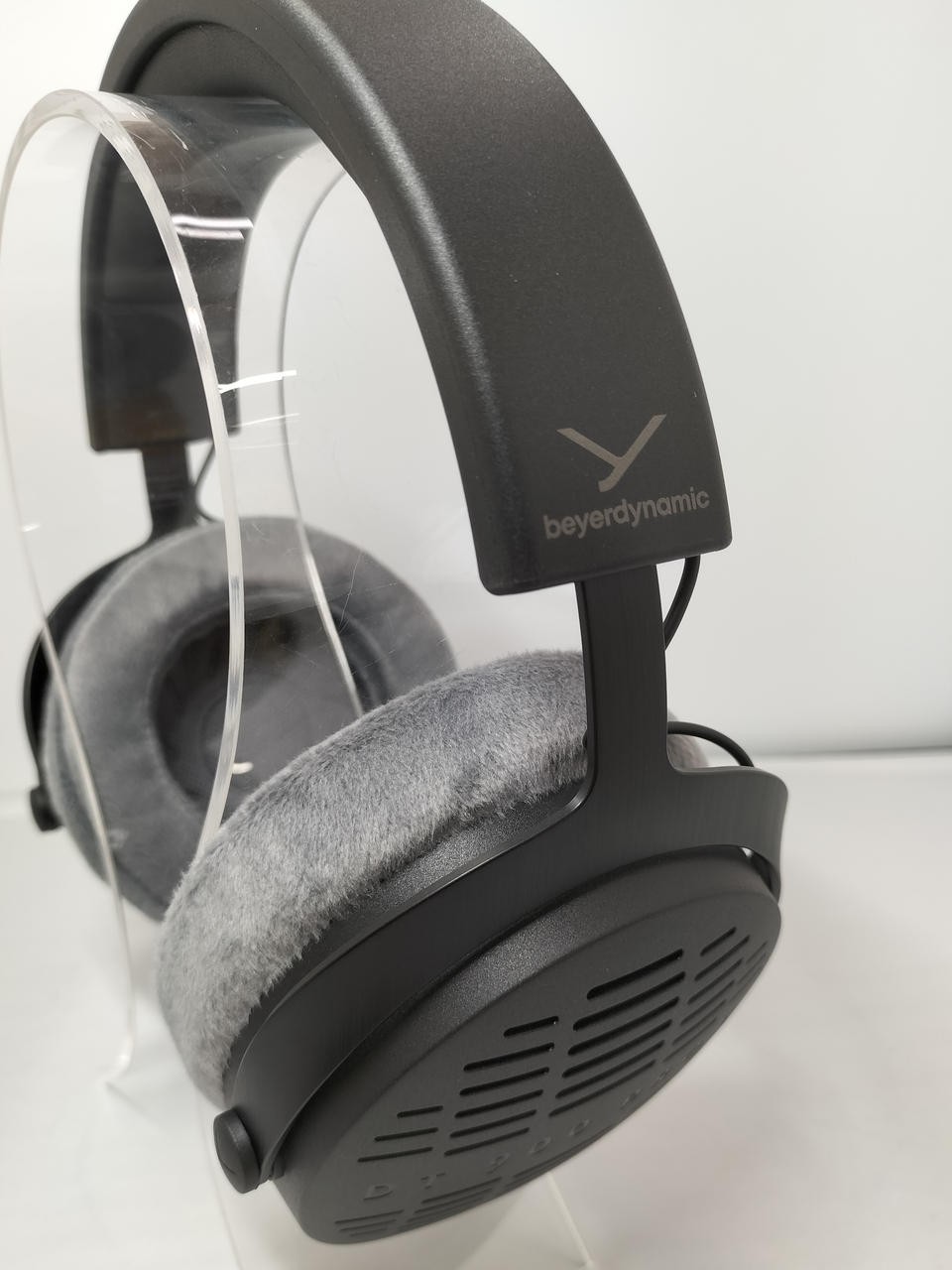 Beyerdynamic DT900 PRO X Open Back Studio Headphones Box Preowned Japan