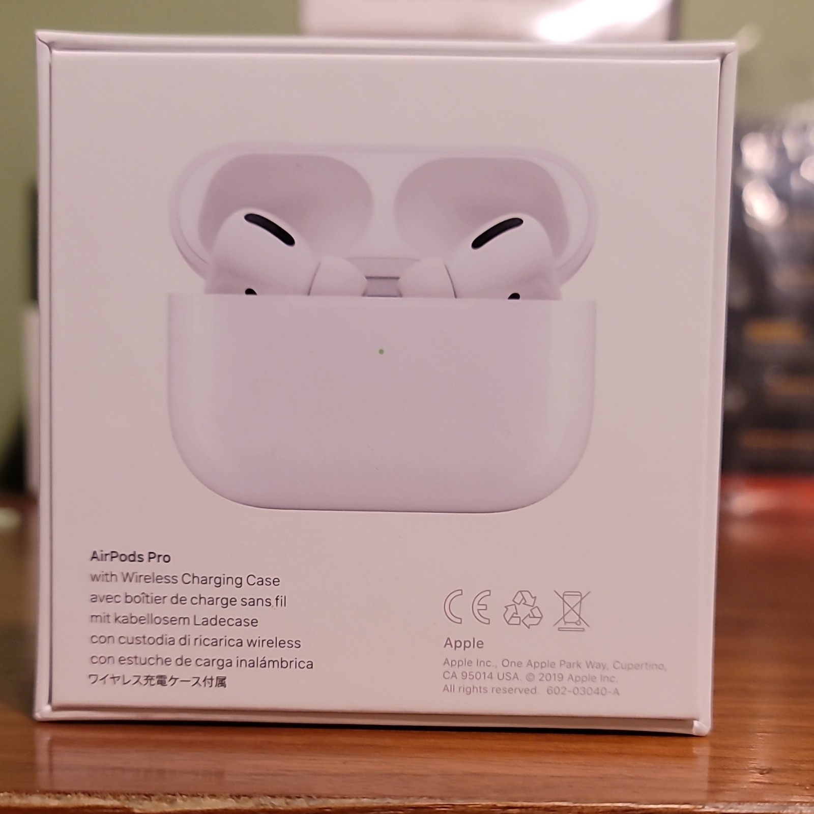 Apple AirPods 4 (x4), AirPods Pro (x2), & Airpods (x4) Empty Boxes with Inserts