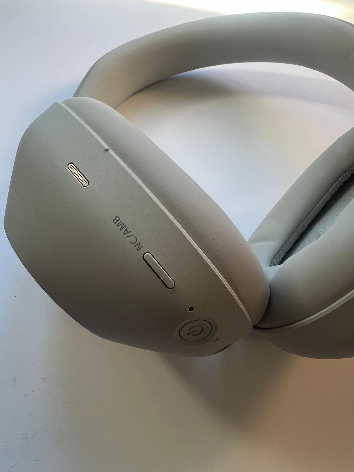 Certified Sony WH-1000XM6 Wireless Noise Cancelling Headphones Platinum Silver