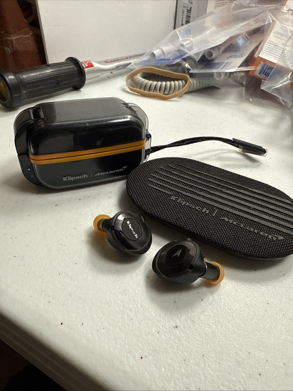 Klipsch – McLaren T5 II True Wireless Sport McLaren Edition Earbuds READ