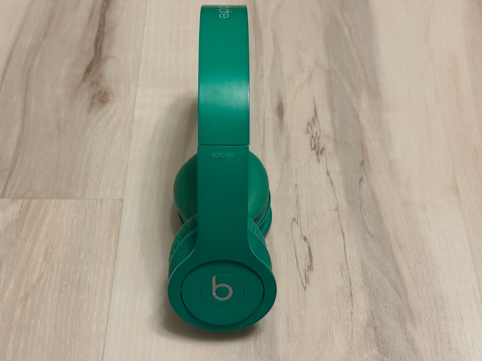 Beats by Dr. Dre Solo HD Wired on Ear Headphones with Box – GREEN – No Aux Cord