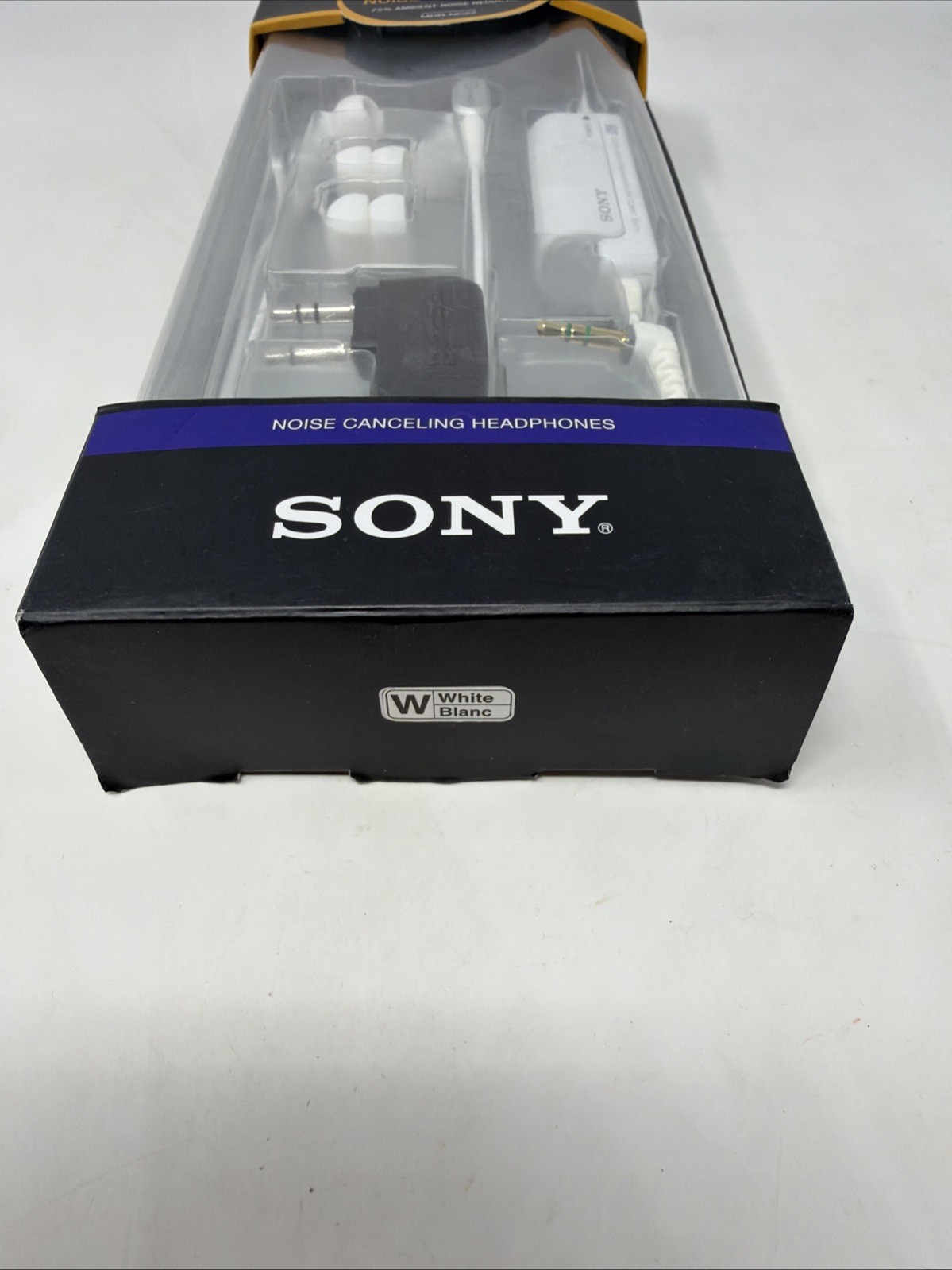 * NEW * SONY Ultra-Portable Noise Canceling Headphones MDR-NC22 with Flight Plug