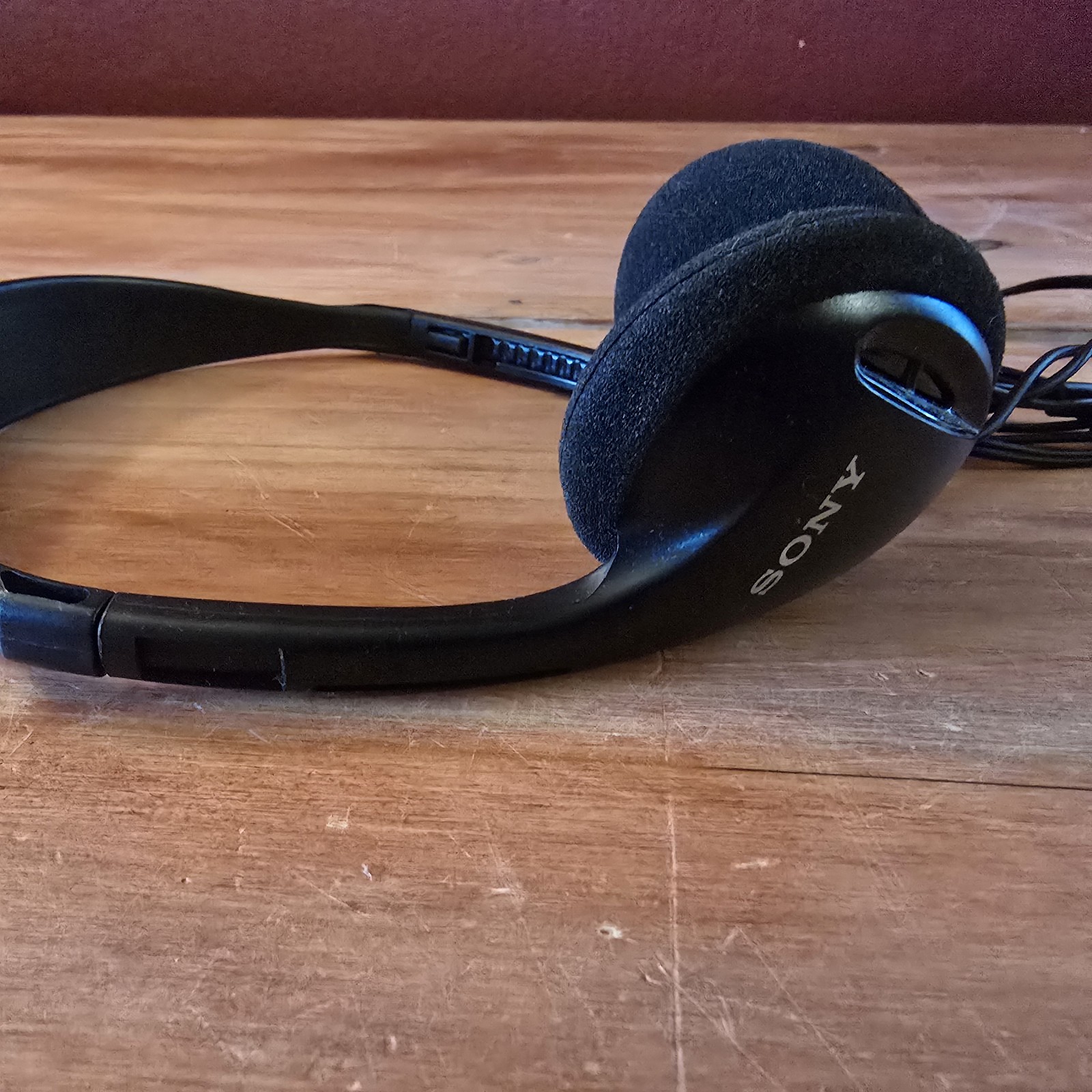 Sony MDR-023 On-Ear Wired Headphones Black Headband Adjustable Audio Stereo