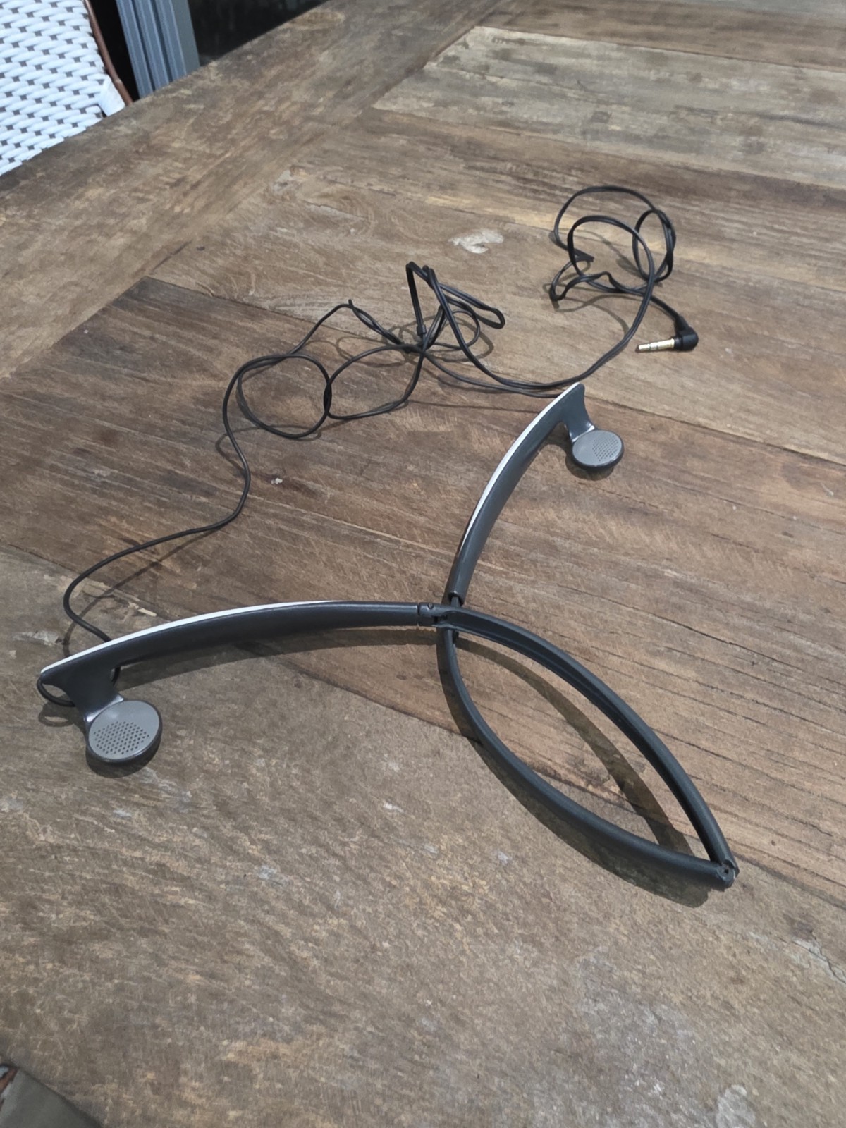 Sony MDR A35 Water Resistant Foldable Headphones – Tested and Working