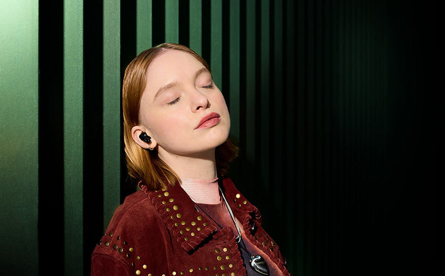 Live Beam 3, True wireless noise-cancelling closed-stick earbuds