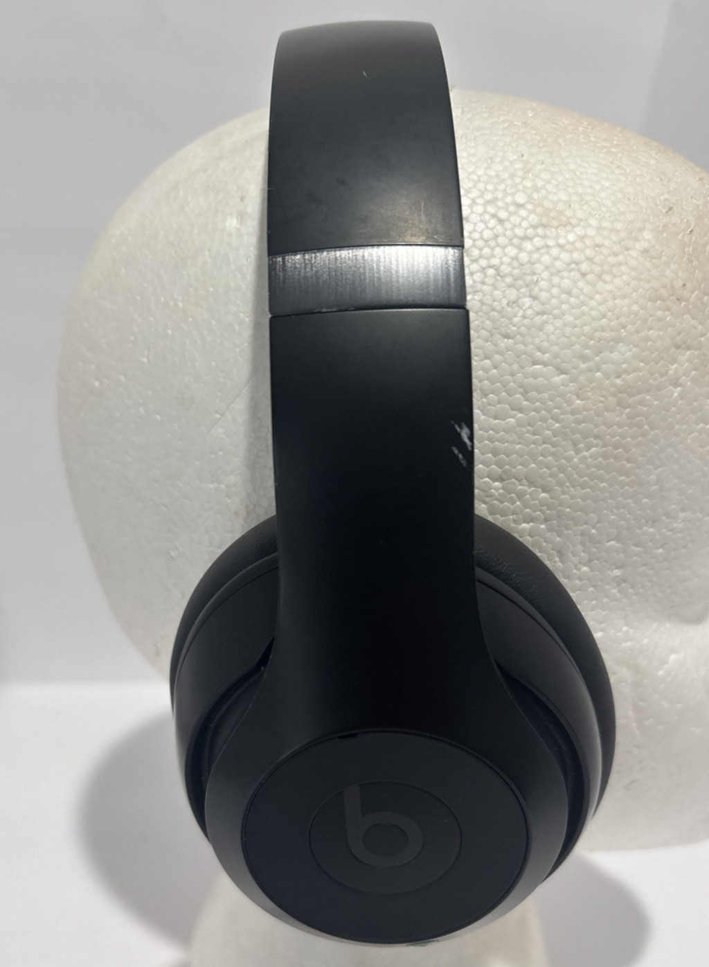 Beats Studio Pro Wireless Noise Cancelling Bluetooth Headphones Black