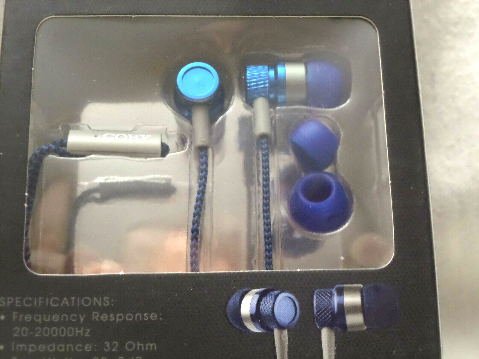 New Coby CVE-200 Jammerz Metal Stereo Earbuds With built-in Microphone CVE200