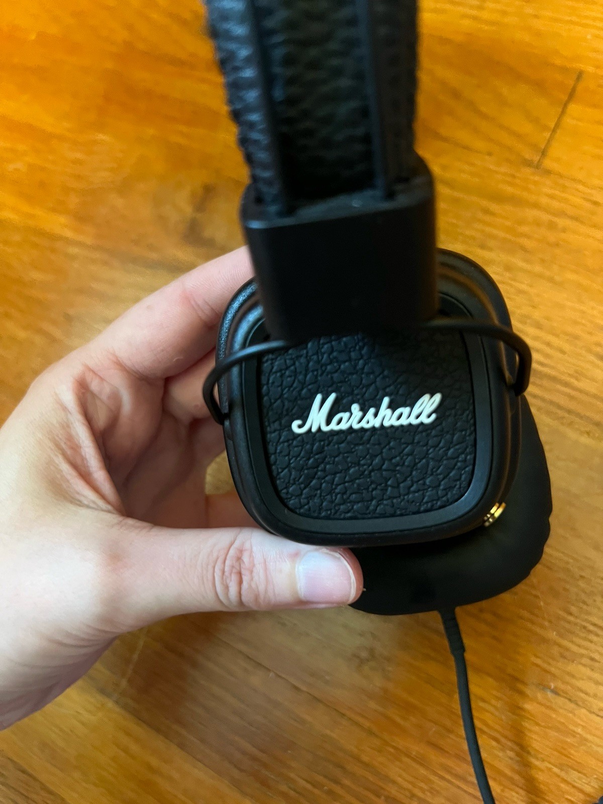 Marshall Major II On-Ear Wired Headphones 3.5mm Remote/Mic Black Gold Fold