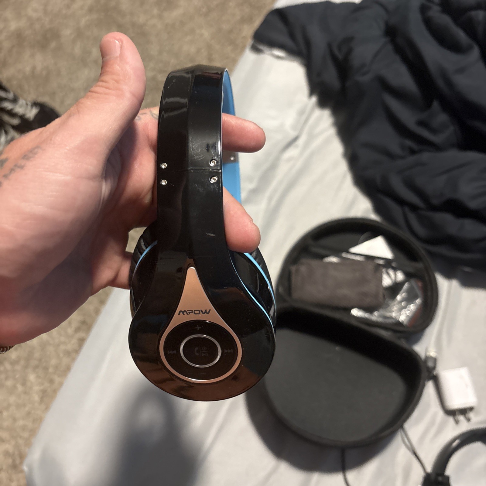 Skullcandy Hesh EVO S6HVW-N740 Bluetooth Wireless Sony Wh- Hc520 Headphones + 1